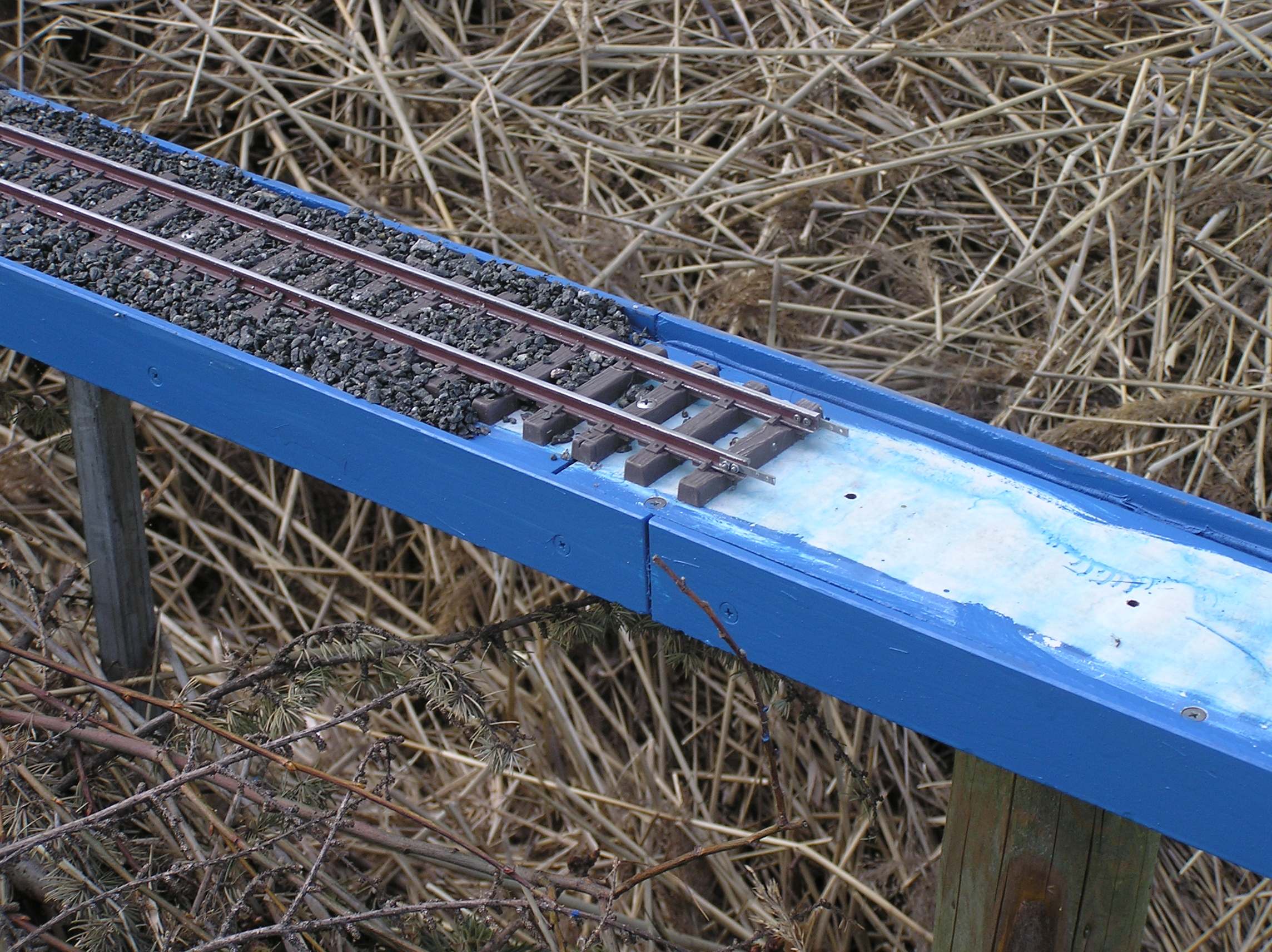 Anschlu&szlig; an Edelstahlgleis